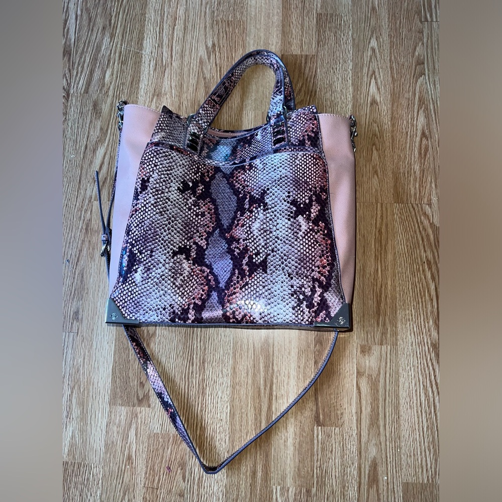 Vintage Simply Vera Wang Purse